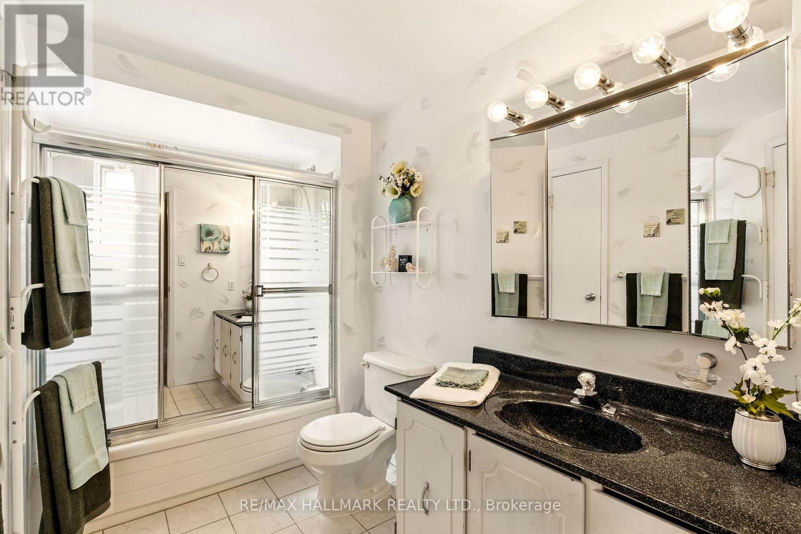 69 White Heather Boulevard, Toronto, Ontario  M1V 1P7 - Photo 25 - E12112865