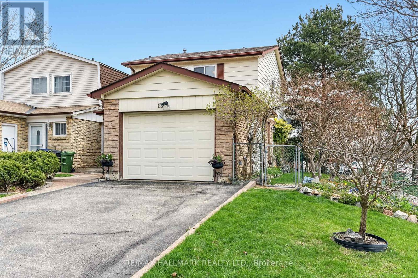 69 White Heather Boulevard, Toronto, Ontario  M1V 1P7 - Photo 3 - E12112865