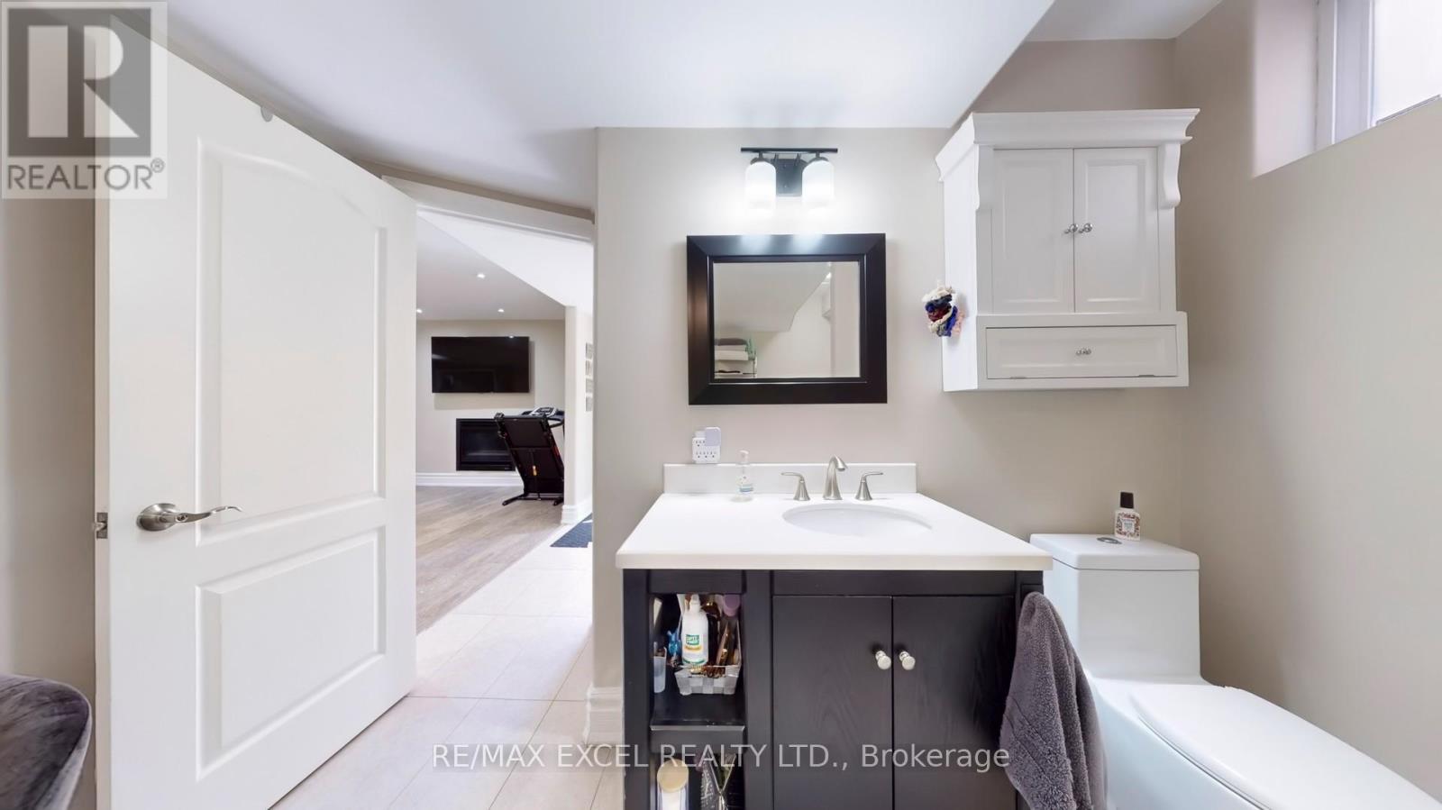 65 Pathlane Road, Richmond Hill, Ontario  L4B 4A5 - Photo 35 - N12112626