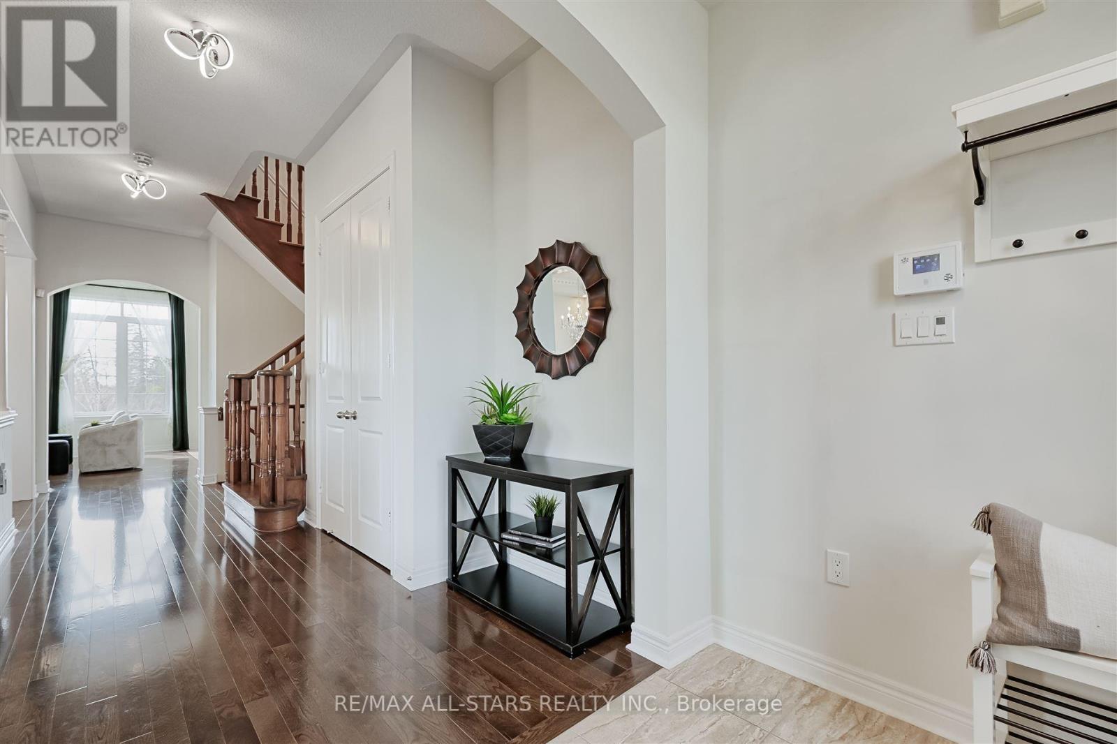 Property at 255 BAKER HILL BOULEVARD image 4