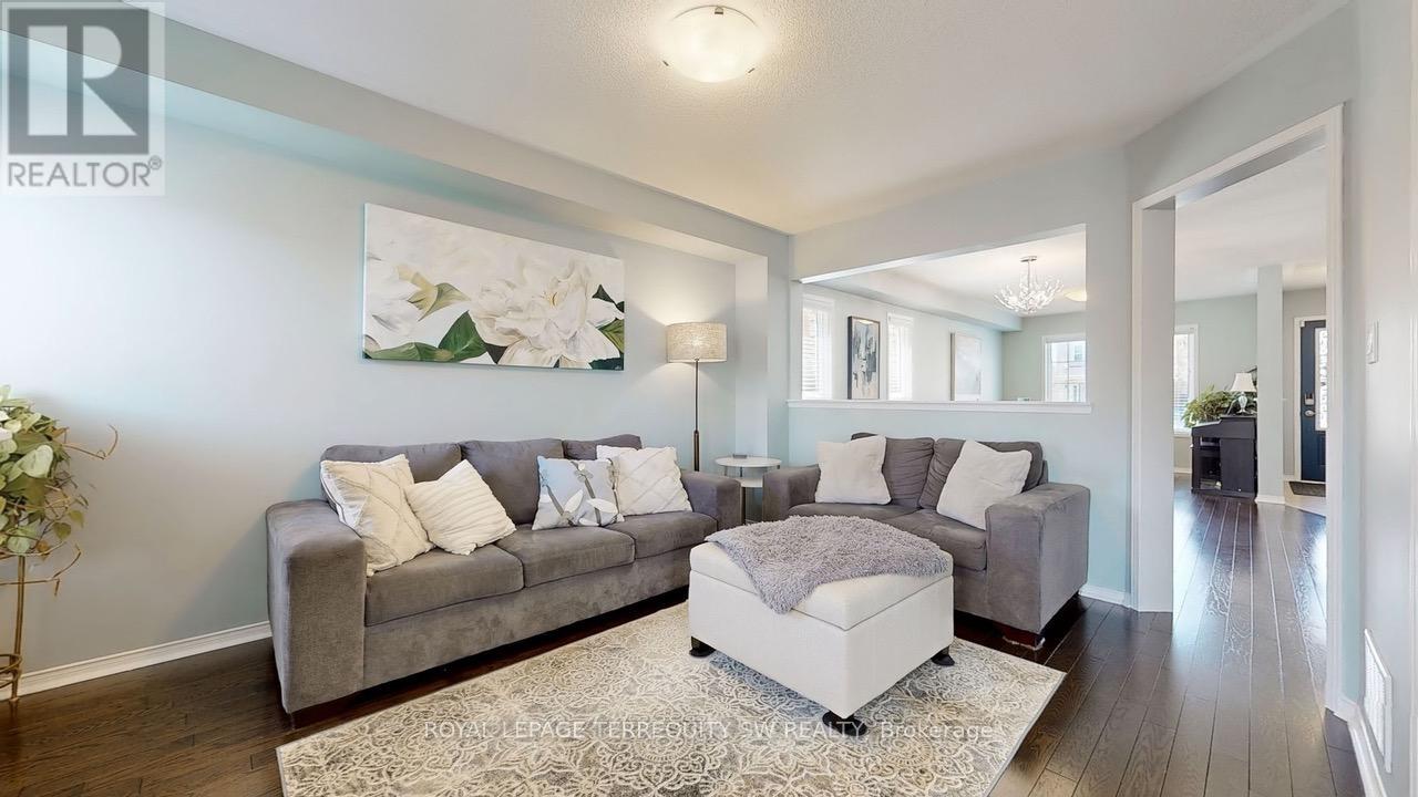Property at 343 LANGFORD BOULEVARD image 4