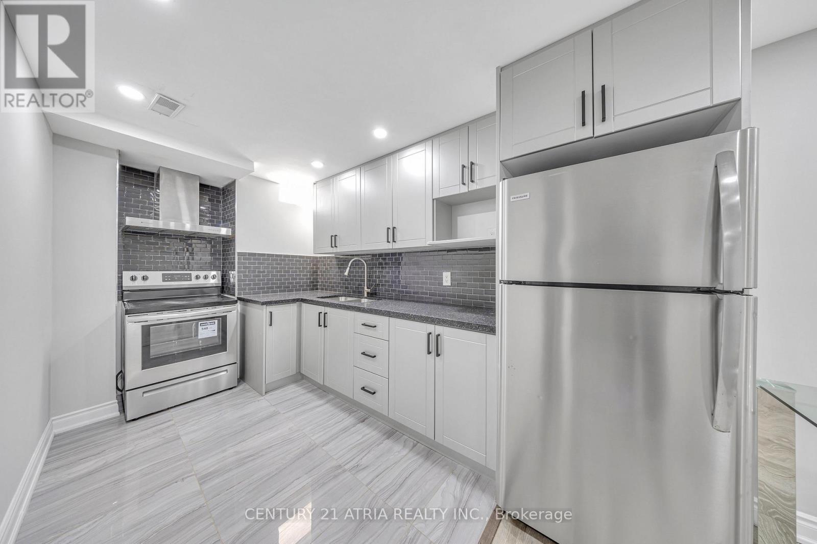 37 Fimco Crescent, Markham, Ontario  L6E 0R3 - Photo 42 - N12112765