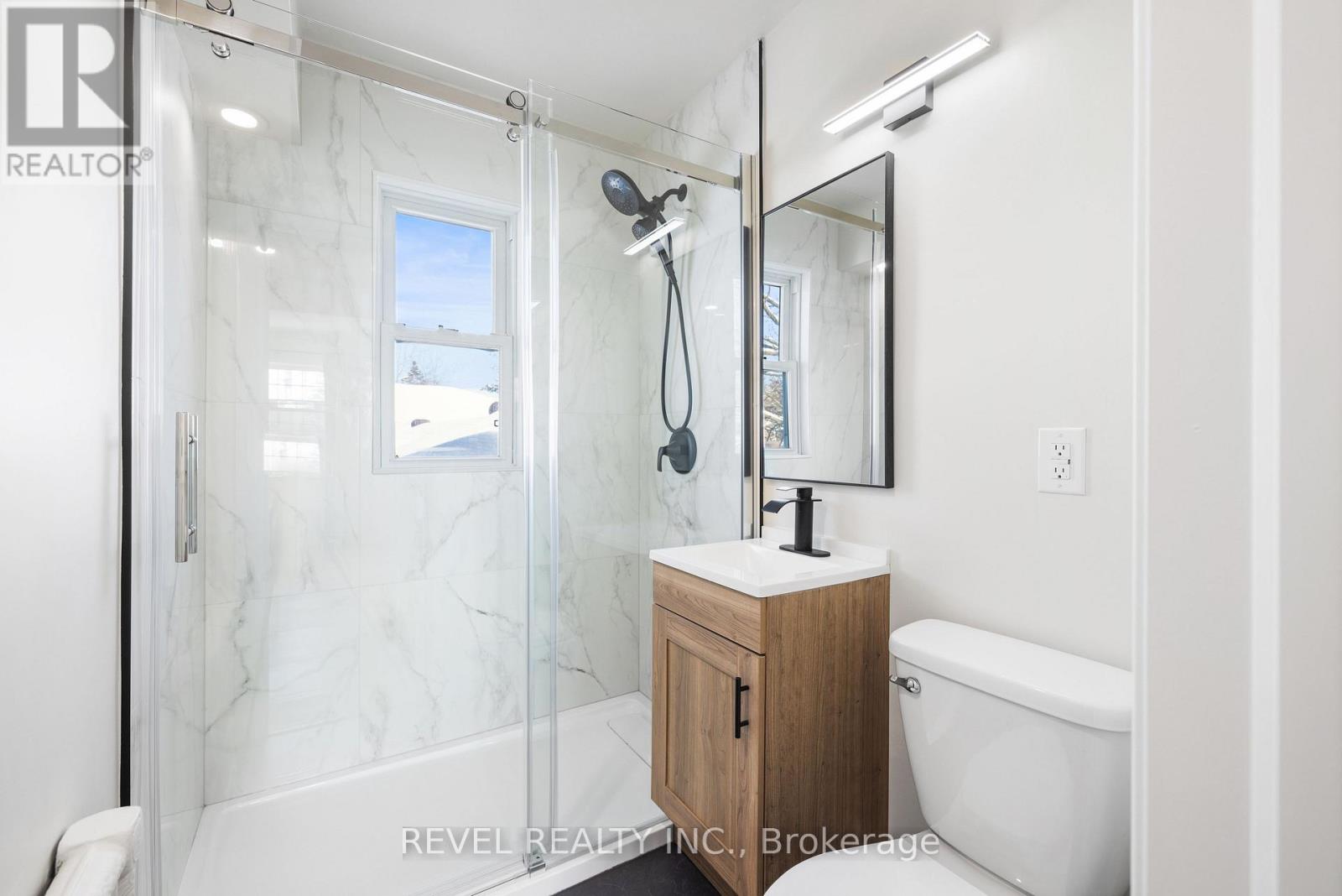 202 - 46 Nelson Street, Barrie, Ontario  L4M 4J9 - Photo 8 - S12030373