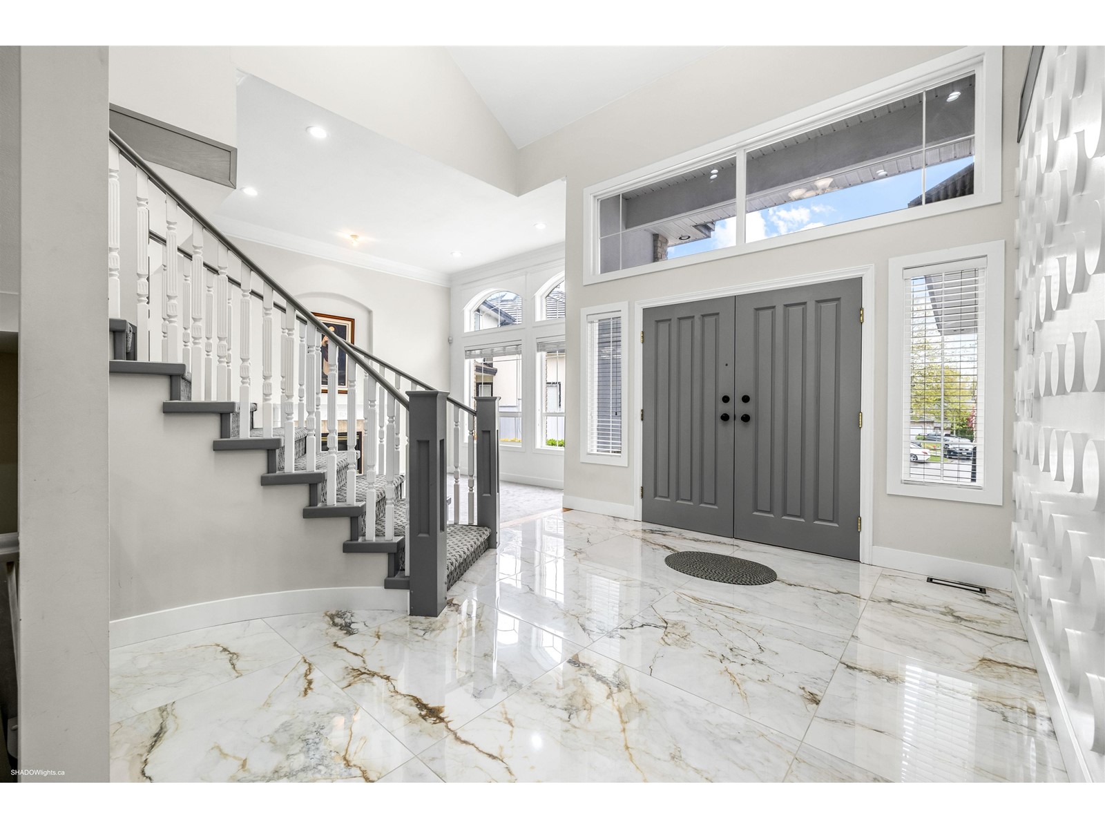 Property at 8078 REDTAIL COURT image 3