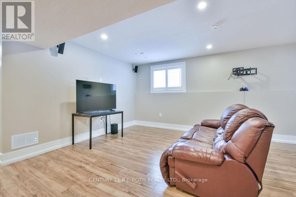 27 Houben Crescent, Oro-Medonte, Ontario  L0L 1T0 - Photo 24 - S12112644