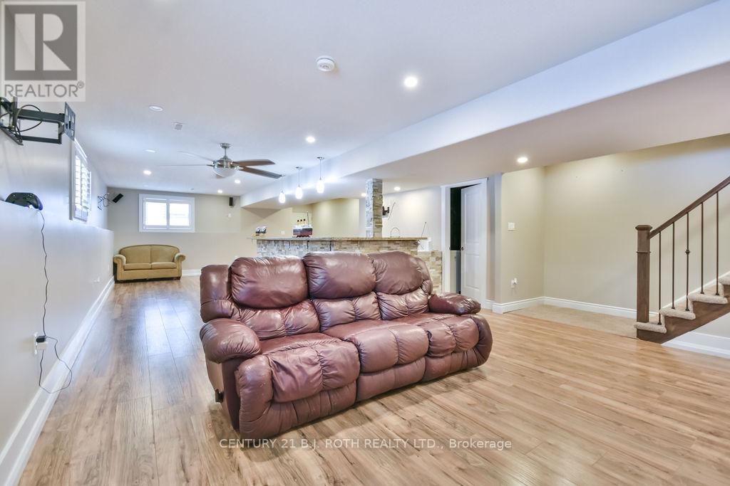 27 Houben Crescent, Oro-Medonte, Ontario  L0L 1T0 - Photo 25 - S12112644