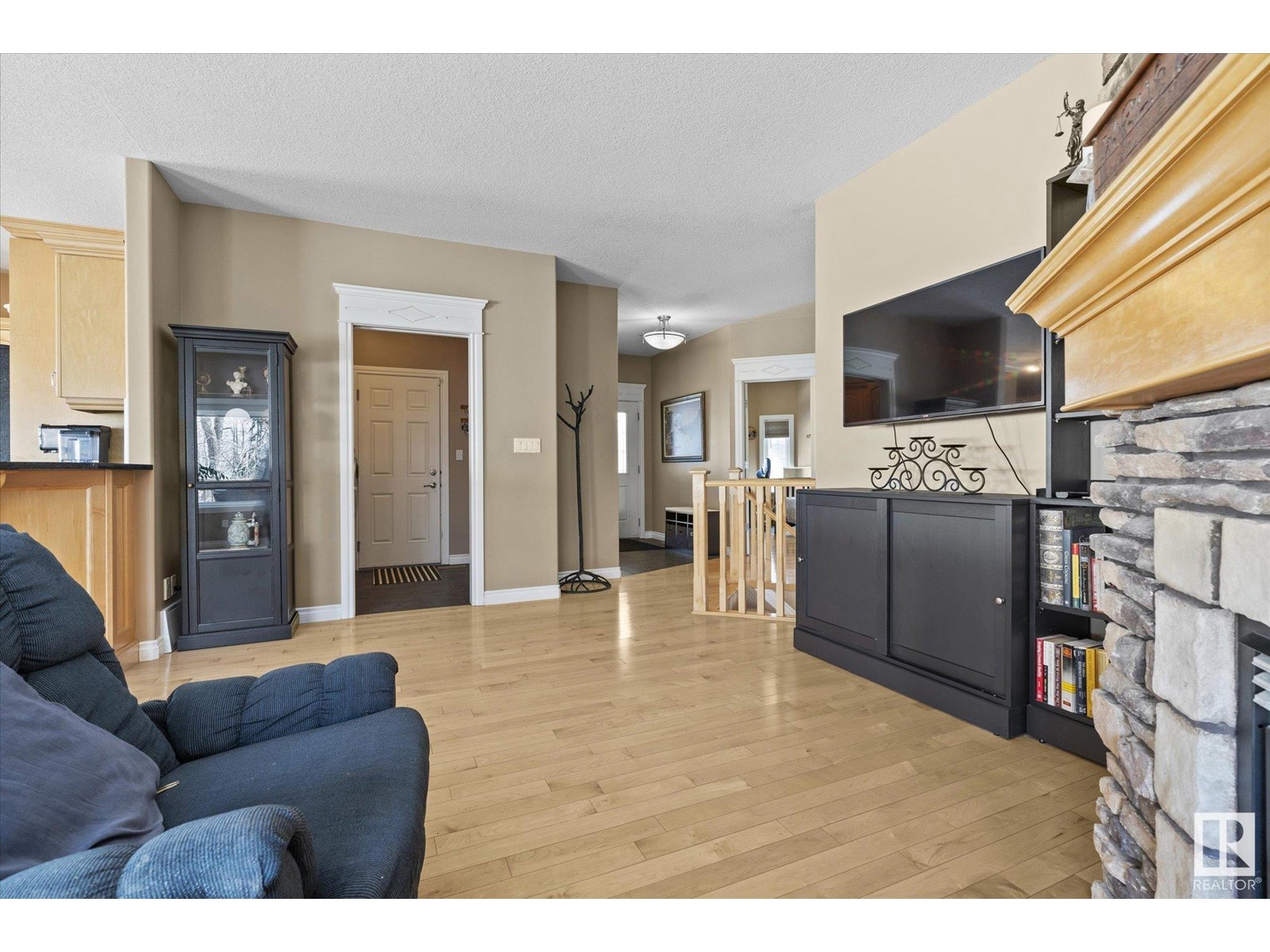 Property at 511 WESTERRA BV image 5