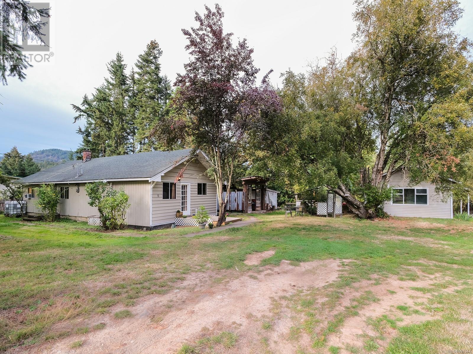 Property at 7085 Rice Rd image 2