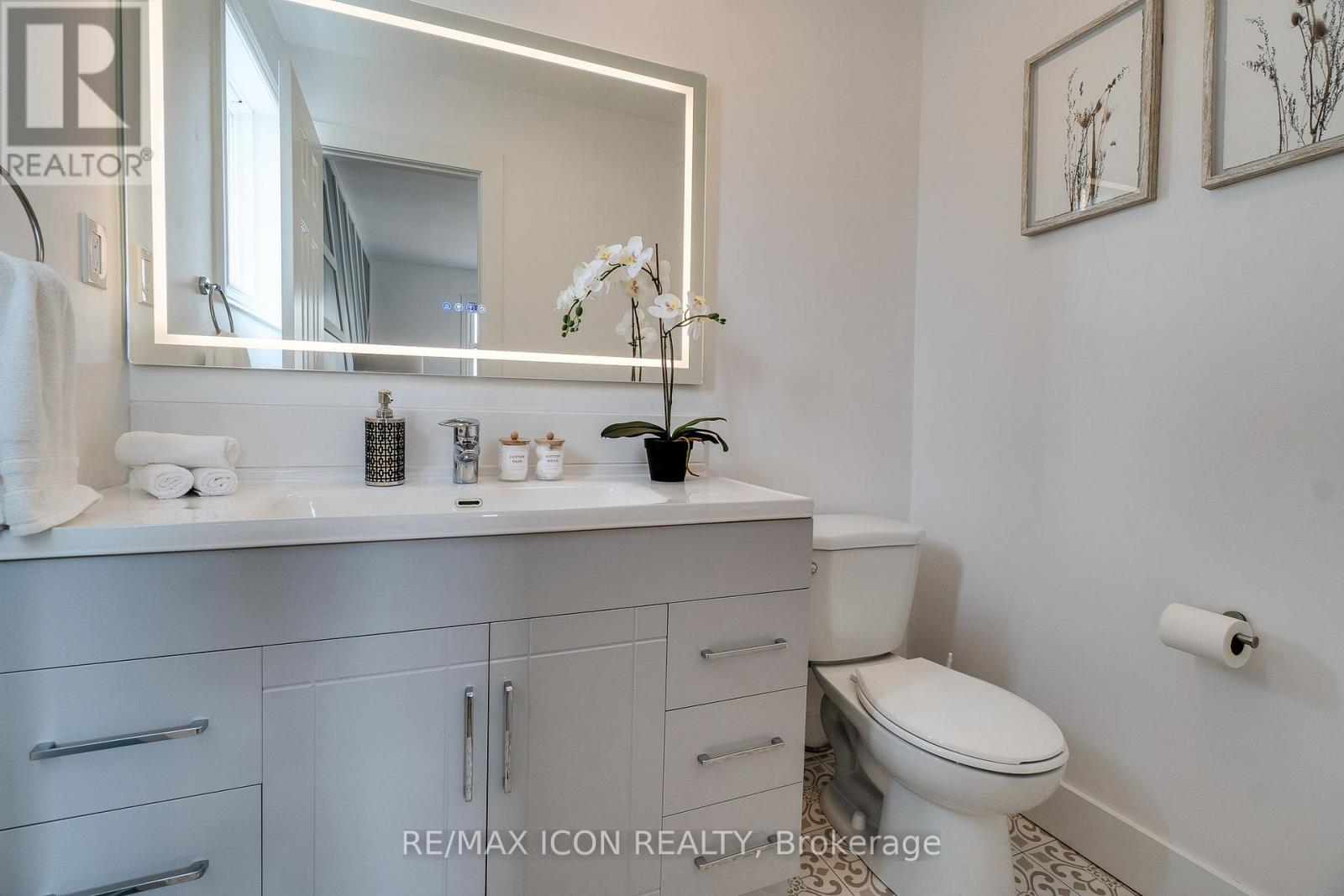 1219 Larny Court, Mississauga (Rathwood), Ontario  L4W 3N4 - Photo 27 - W12112610