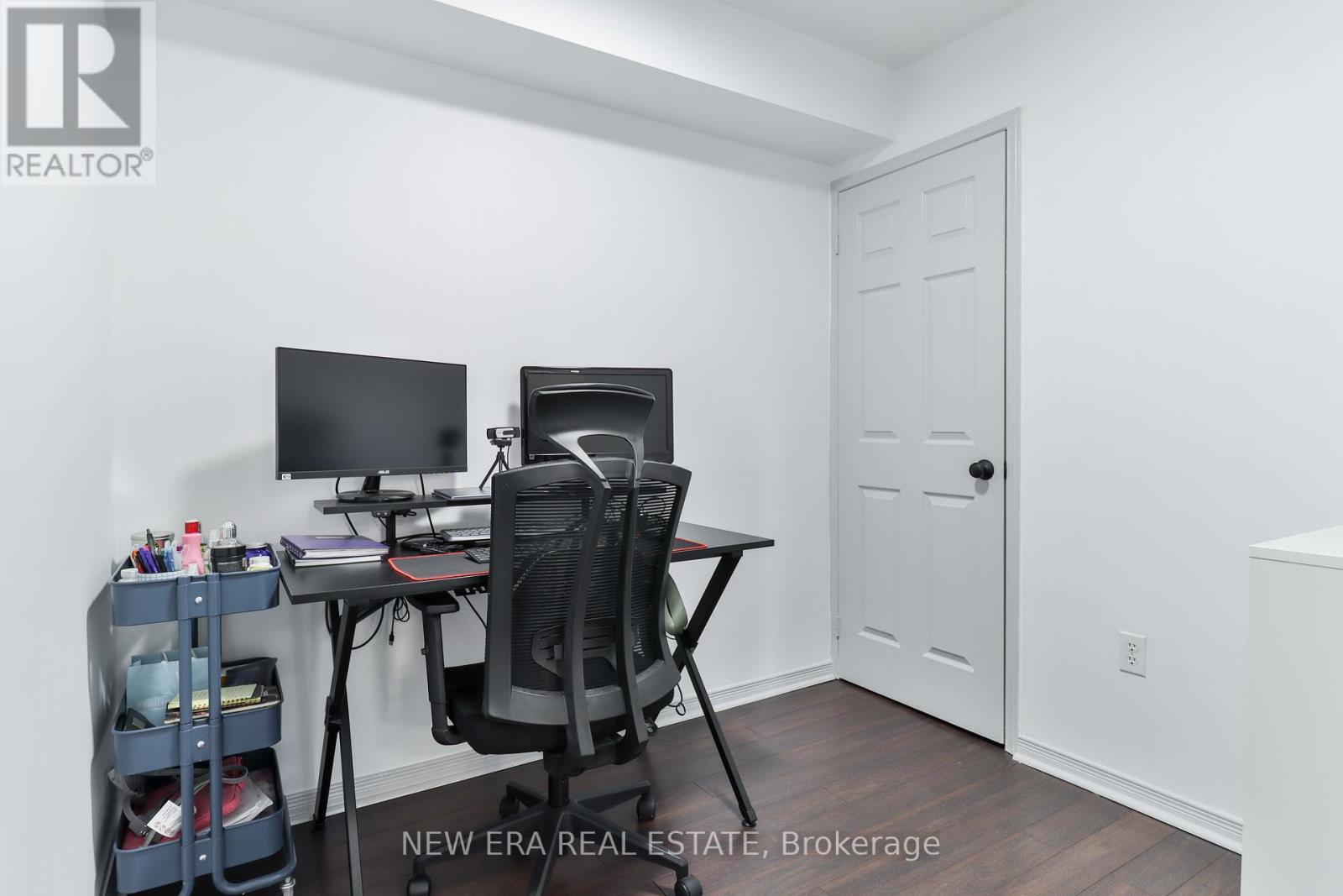 203 - 15 Michael Power Place, Toronto (Islington-City Centre West), Ontario  M9A 5G4 - Photo 18 - W12112618