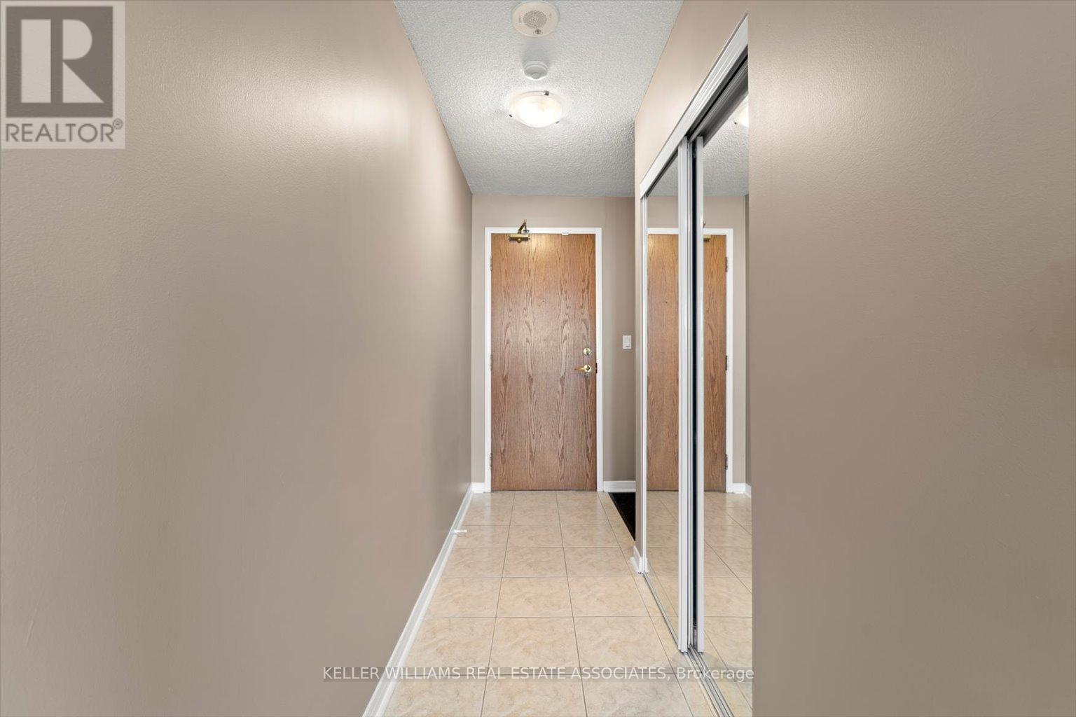 Property at 401 - 4879 KIMBERMOUNT AVENUE image 4