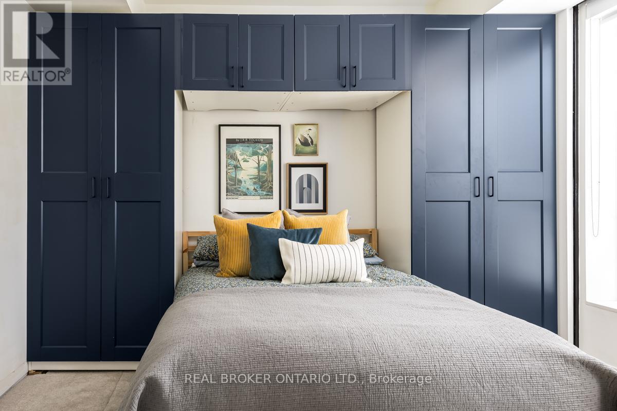 Property at 104 - 10 WILBY CRESCENT image 5