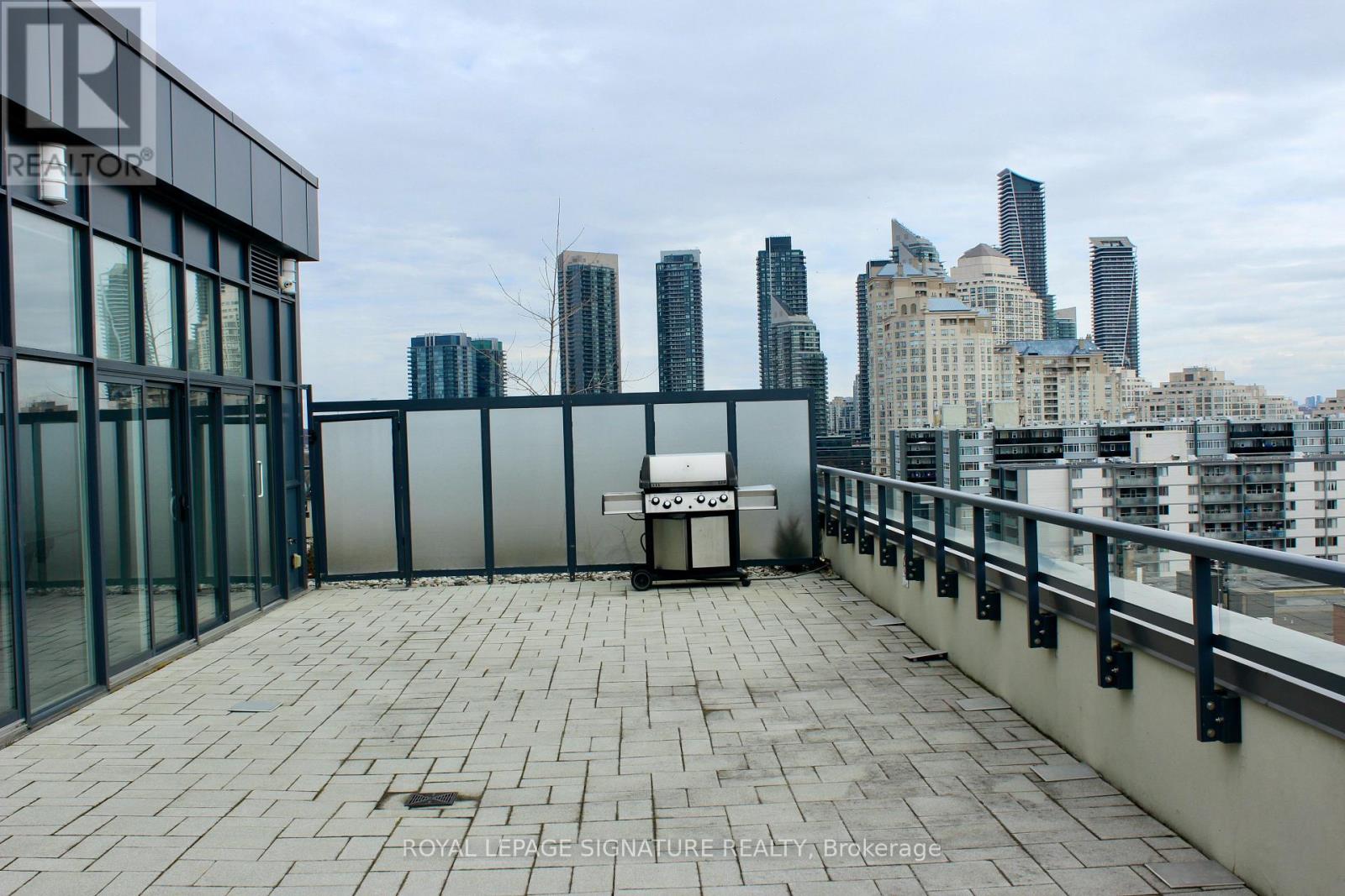 102 - 11 Superior Avenue, Toronto, Ontario  M8V 0A7 - Photo 20 - W12112775