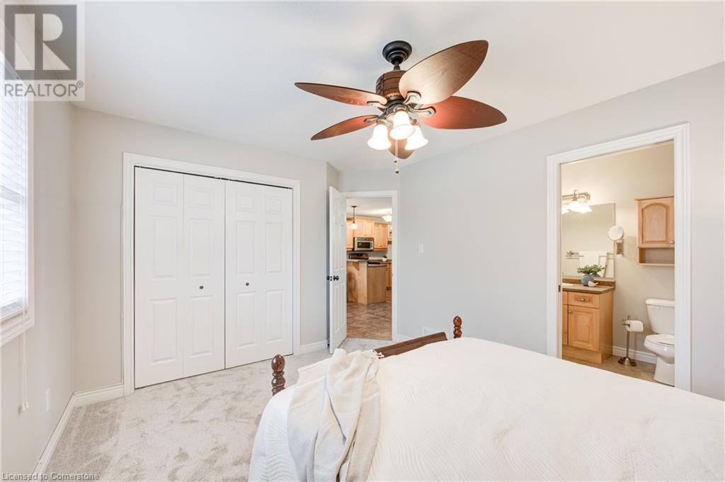 Photo 23 of 47 for 4 Hickory Lane