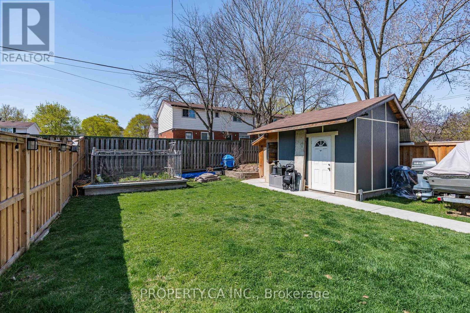 72 Martha Street, Hamilton (Mcquesten), Ontario  L8H 2B7 - Photo 40 - X12112657