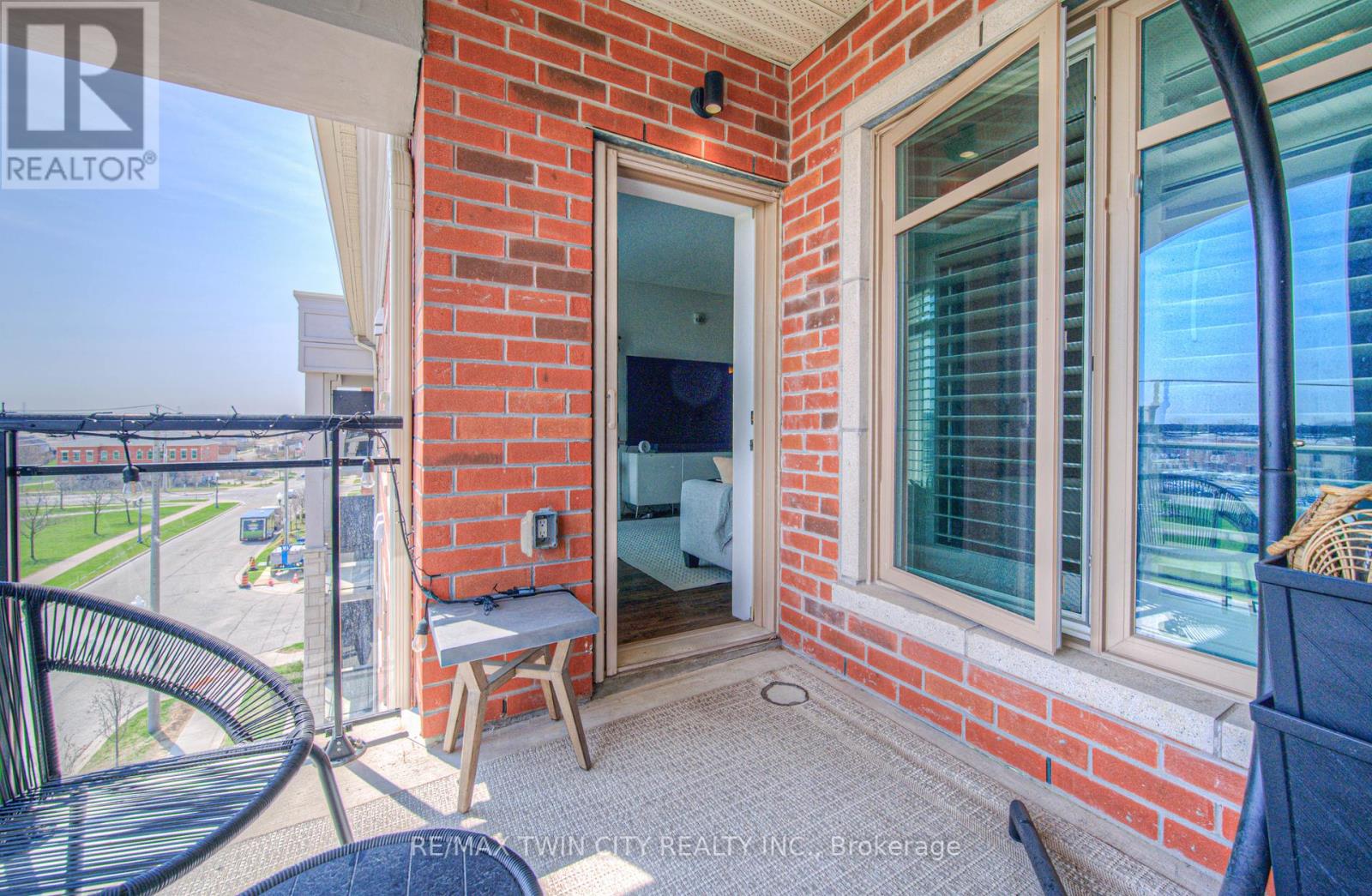 406 - 175 Commonwealth Street, Kitchener, Ontario  N2E 0H4 - Photo 26 - X12112749