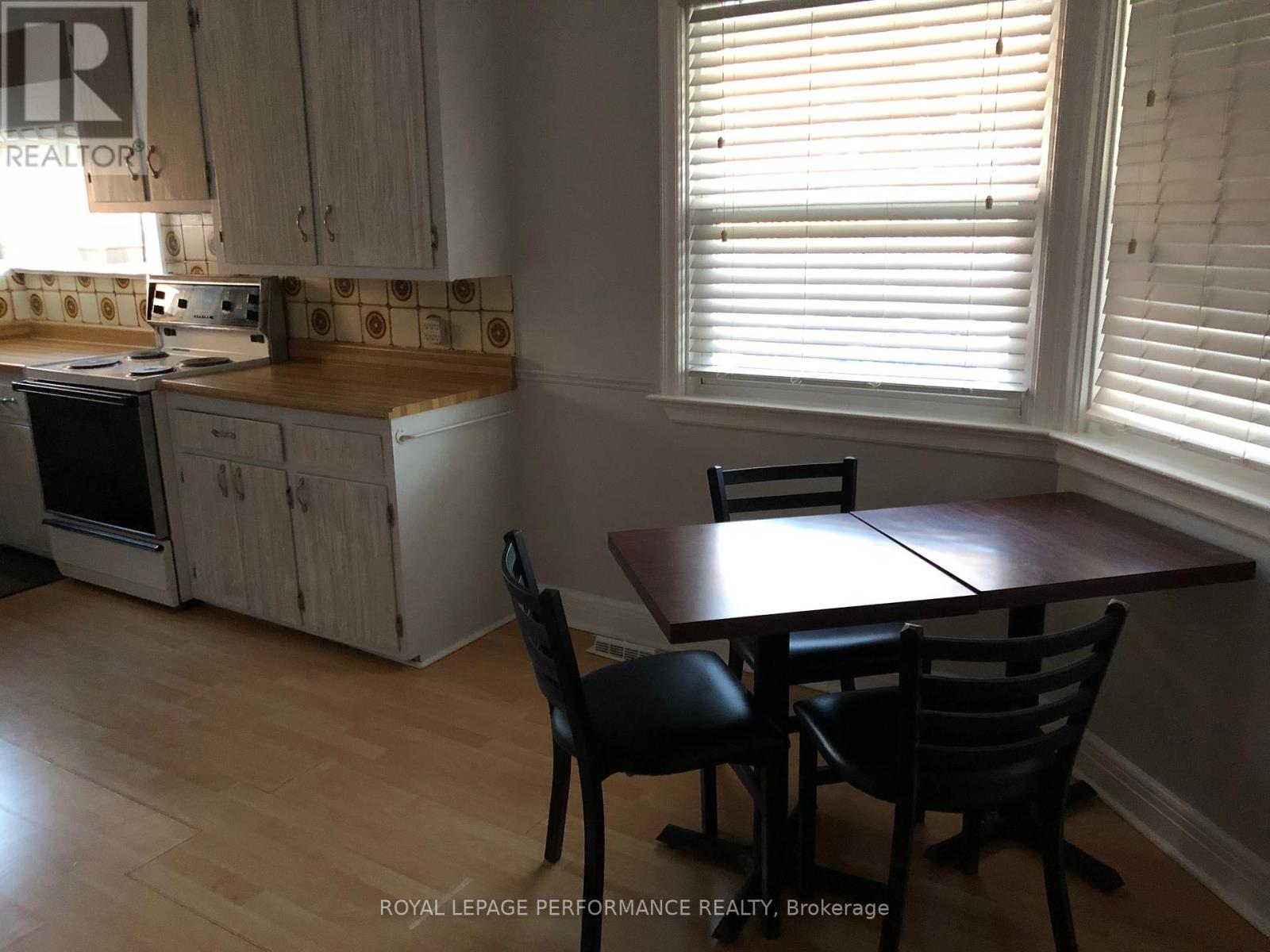 1125 Rockingham Avenue, Ottawa, Ontario  K1H 8A4 - Photo 12 - X12112150