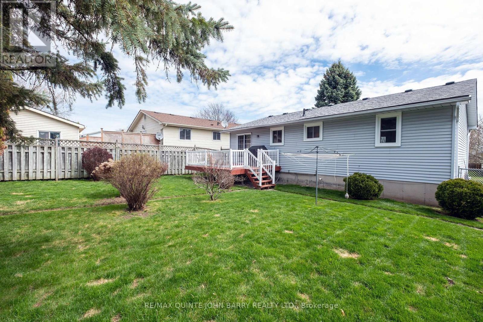 Property at 64 IRELAND DRIVE image 5