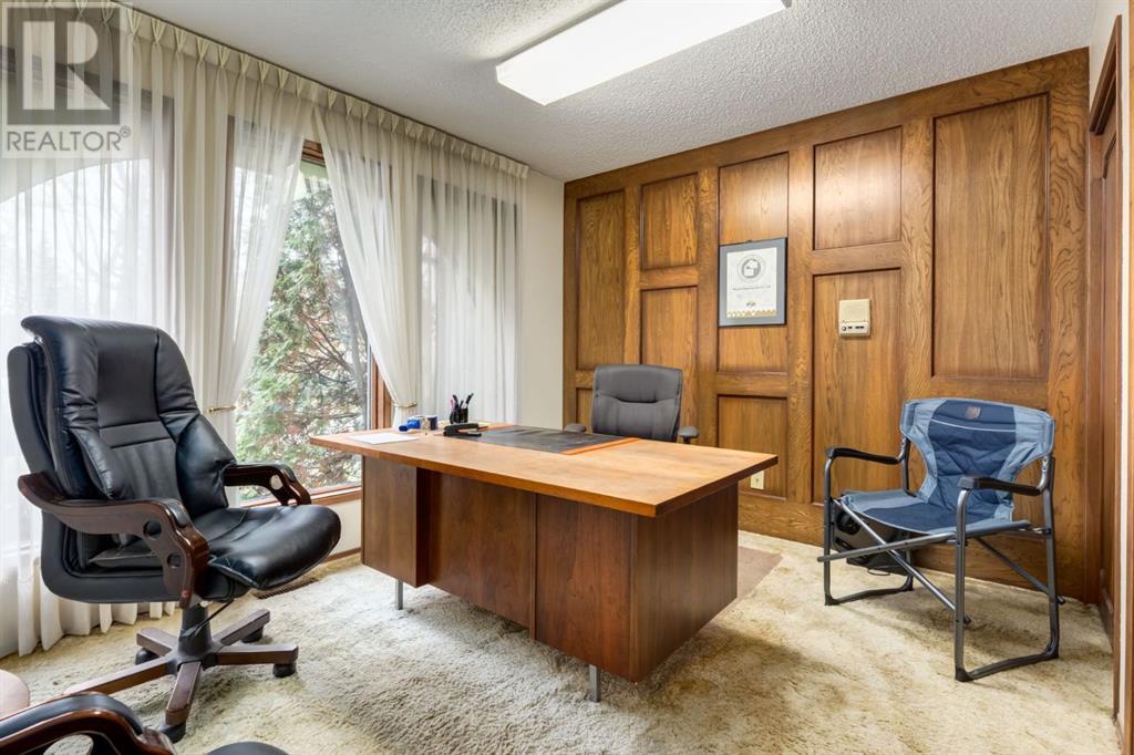 Property at 6927 Bow Crescent NW image 4