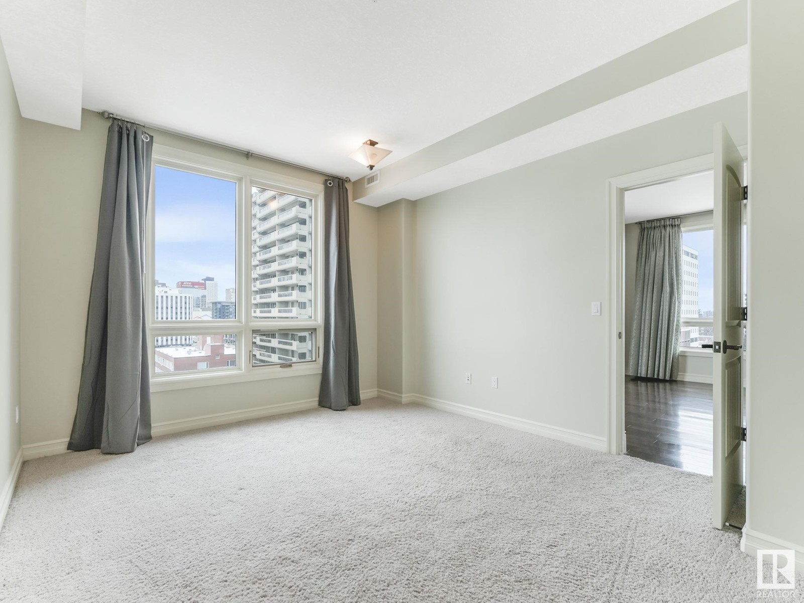 #804 10142 111 St Nw, Edmonton, Alberta  T5K 1K6 - Photo 21 - E4426277