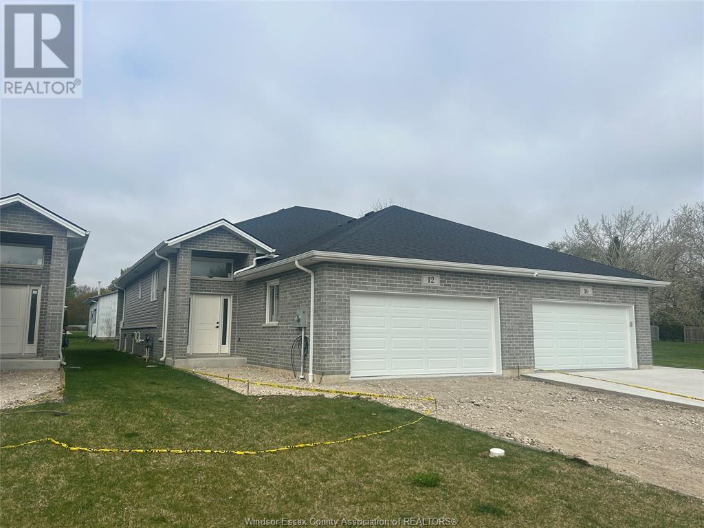 MLS# 25010684: 12 YELLOW BRIDGE CRESCENT, Wheatley, Canada