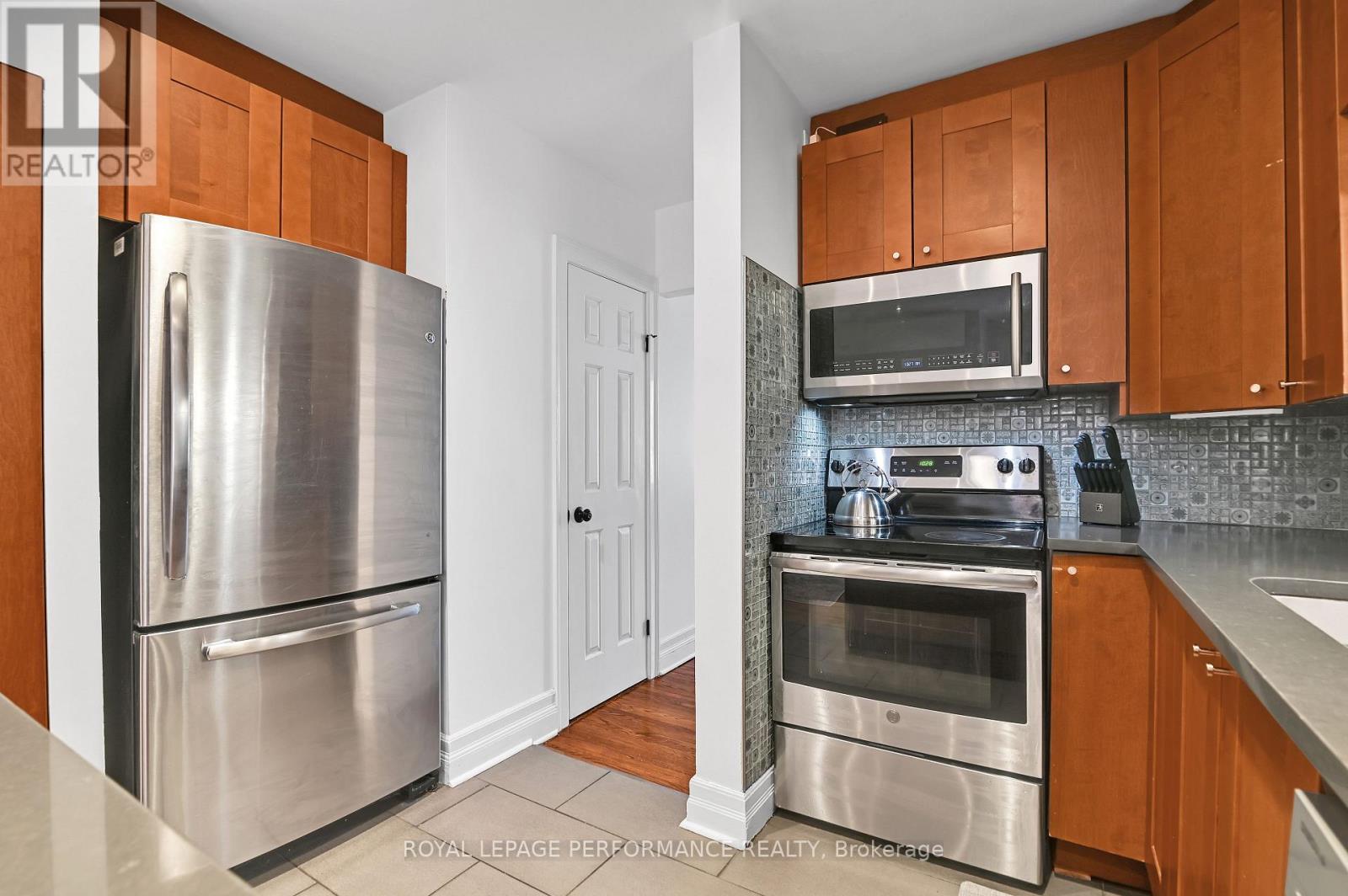 194 Charlotte Street, Ottawa, Ontario  K1N 8K9 - Photo 11 - X12112814