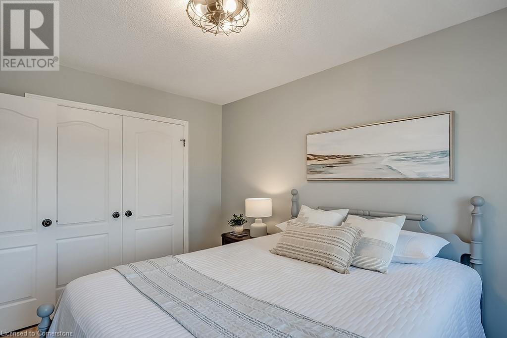 31 Tidemore Heights, Stoney Creek, Ontario  L8E 0B8 - Photo 20 - 40722779