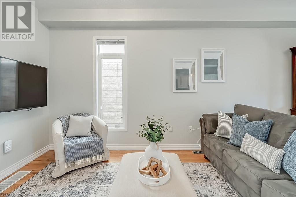 Property at 31 TIDEMORE Heights image 5