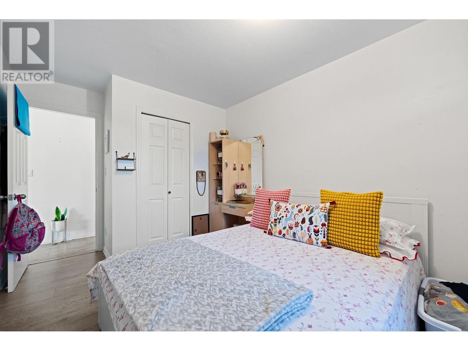 7707 12th Avenue, Burnaby, British Columbia  V3N 2K6 - Photo 31 - R2996230