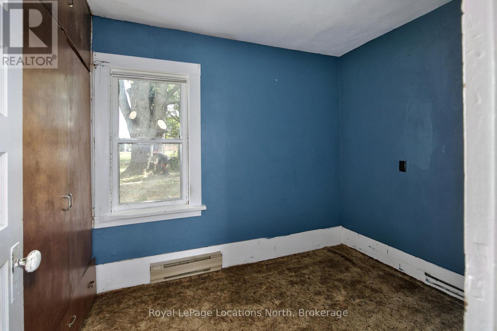 203 Queen Street W, South Bruce Peninsula, Ontario  N0H 1P0 - Photo 14 - X12112873