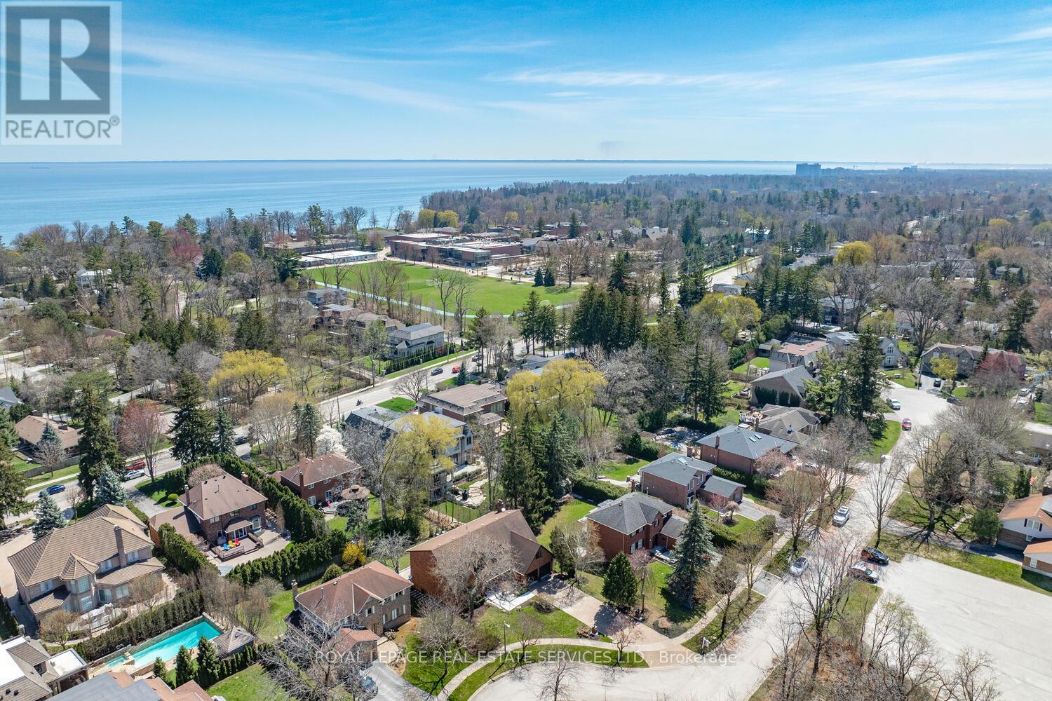 84 Sybella Street, Oakville, Ontario  L6K 2L8 - Photo 49 - W12109844