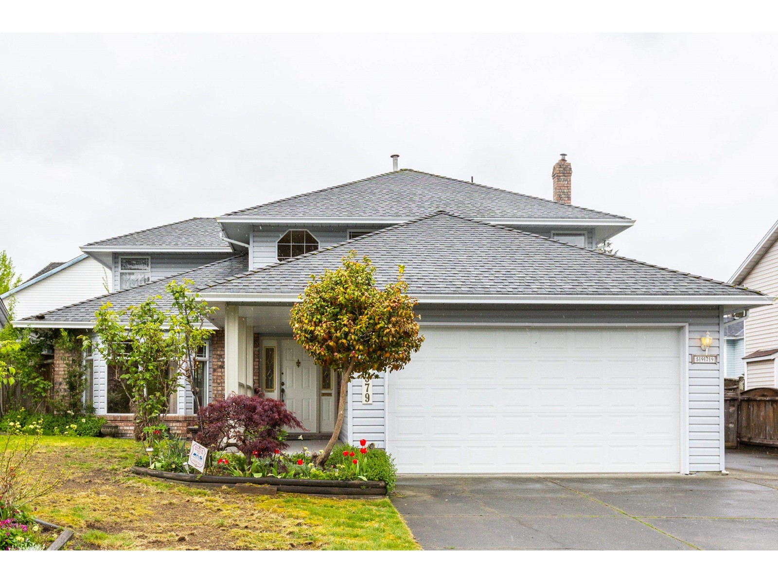 5979 135 Street, Surrey, British Columbia  V3X 1L2 - Photo 1 - R2994738