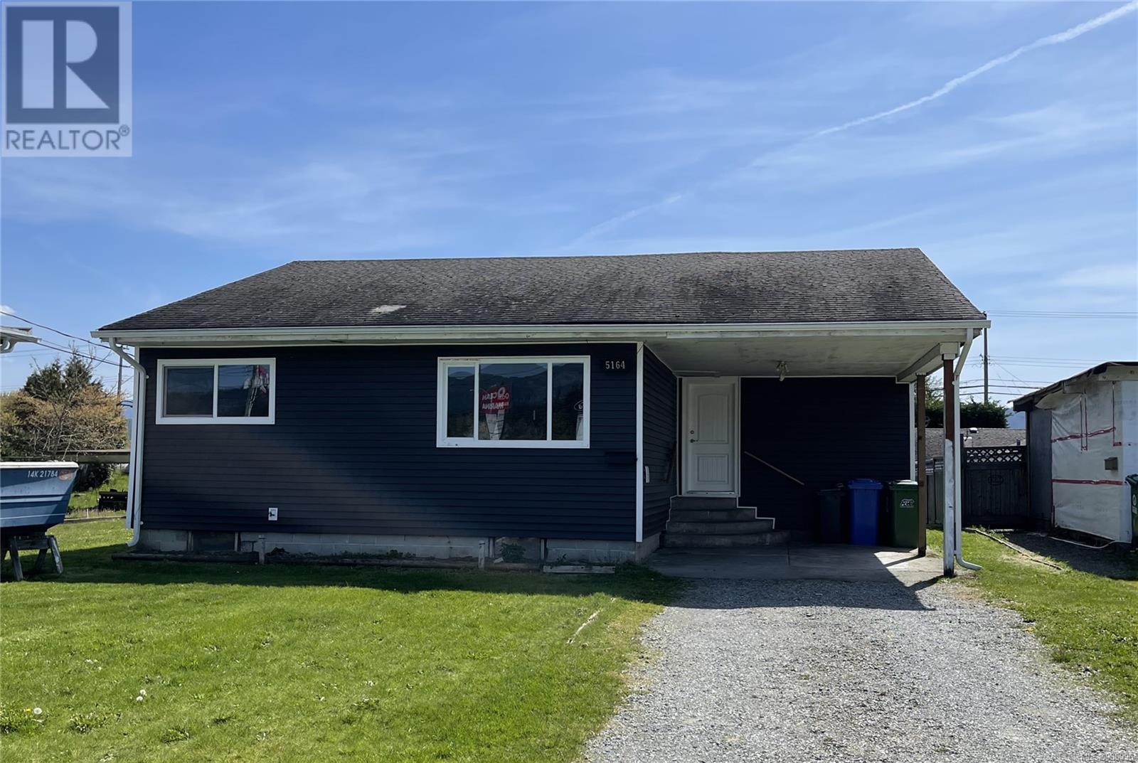 Property at 5164 Heaslip Rd image 1