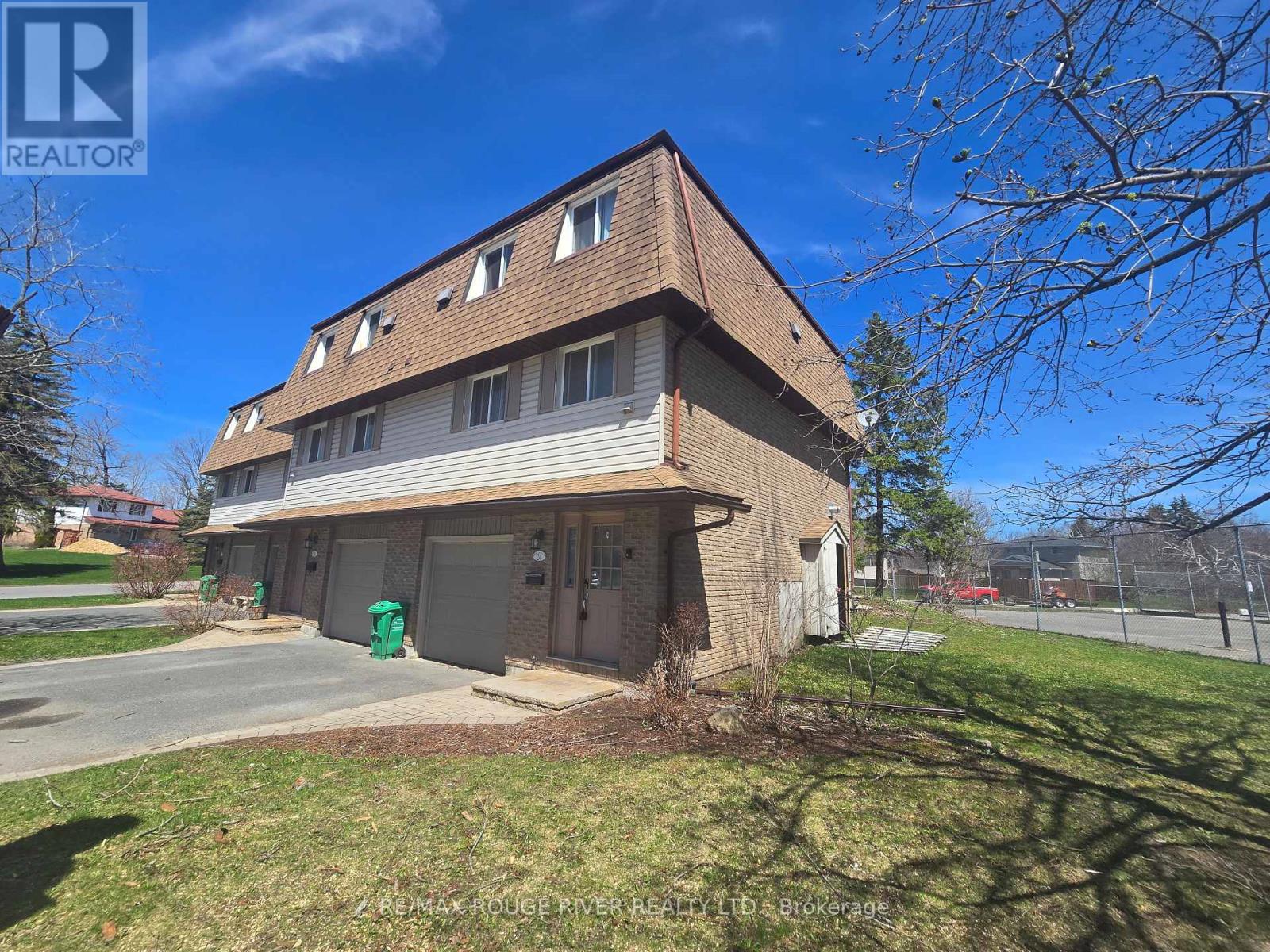 24 - 30 Champlain Crescent, Peterborough North, Ontario  K9L 1T1 - Photo 19 - X12035768