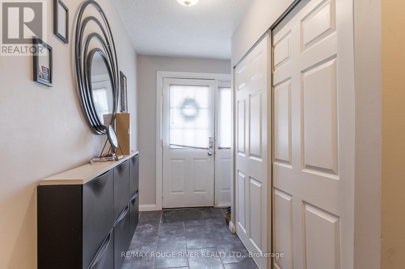 24 - 30 Champlain Crescent, Peterborough North, Ontario  K9L 1T1 - Photo 12 - X12035768