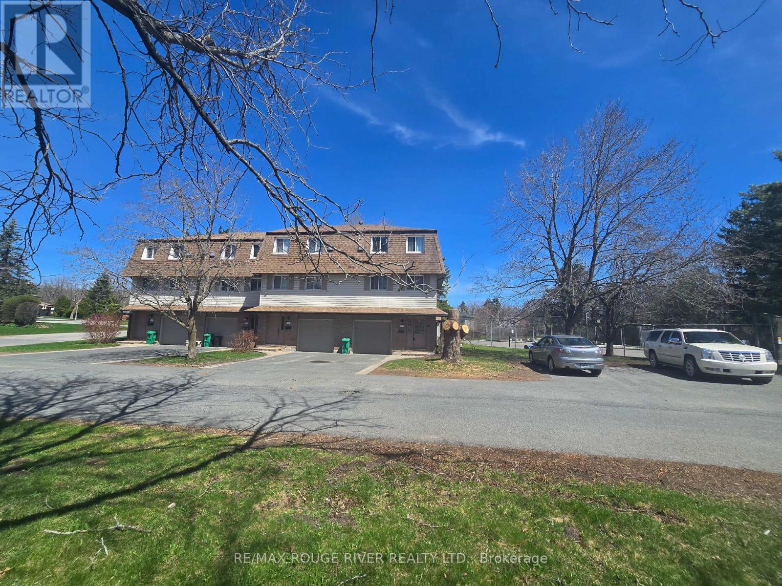 24 - 30 Champlain Crescent, Peterborough North, Ontario  K9L 1T1 - Photo 21 - X12035768