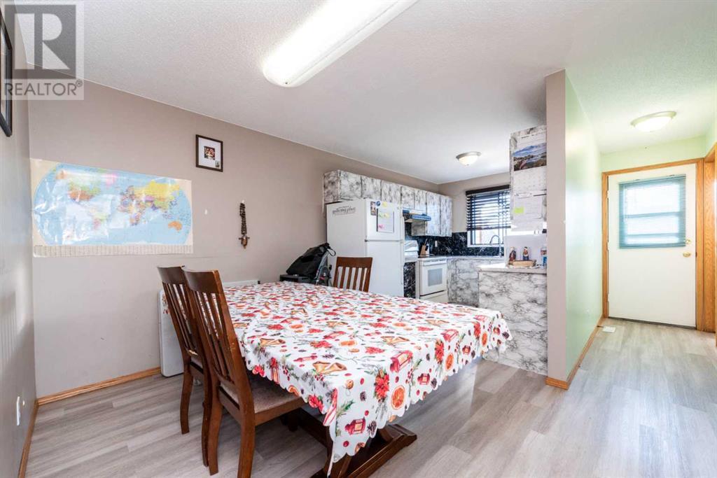 Property at 56 Templeridge Crescent image 3