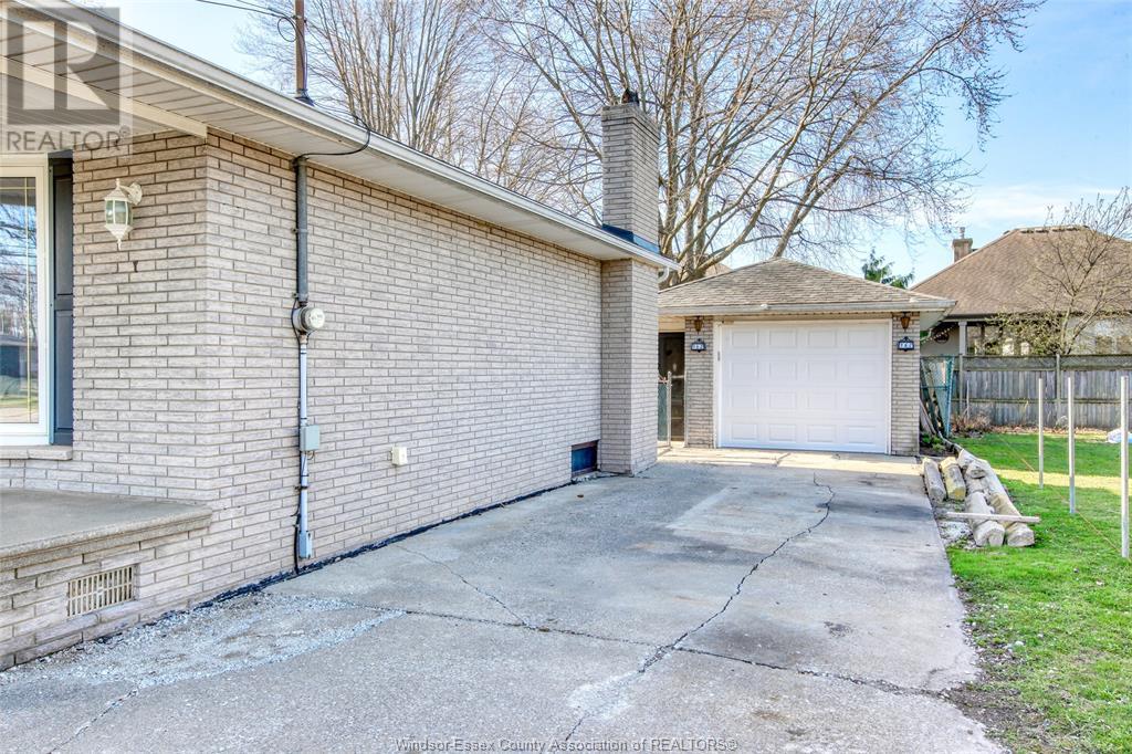 Property at 362 REAUME image 2