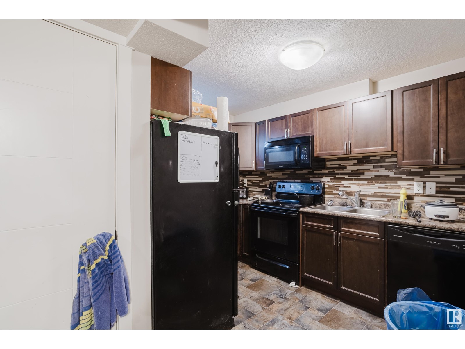 9622 157 St Nw Nw, Edmonton, Alberta  T5P 2T2 - Photo 37 - E4425917