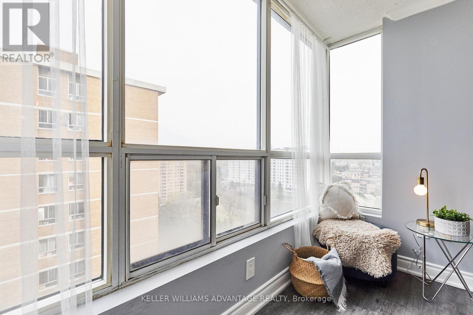 Property at 1617 - 3050 ELLESMERE ROAD image 4