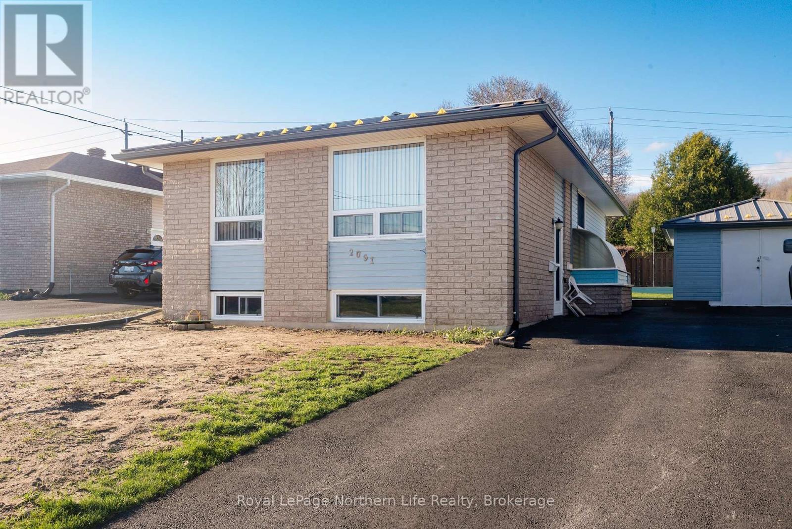 Property at 2091 MCKEOWN AVENUE image 1