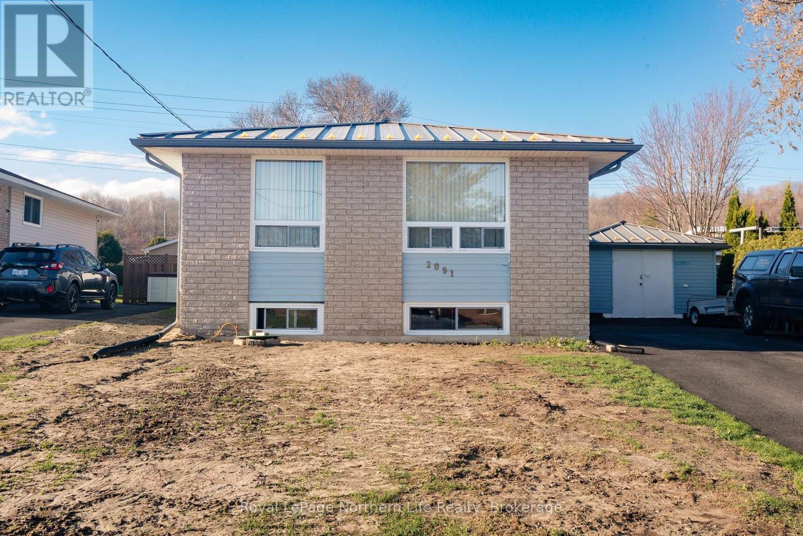 Property at 2091 MCKEOWN AVENUE image 2
