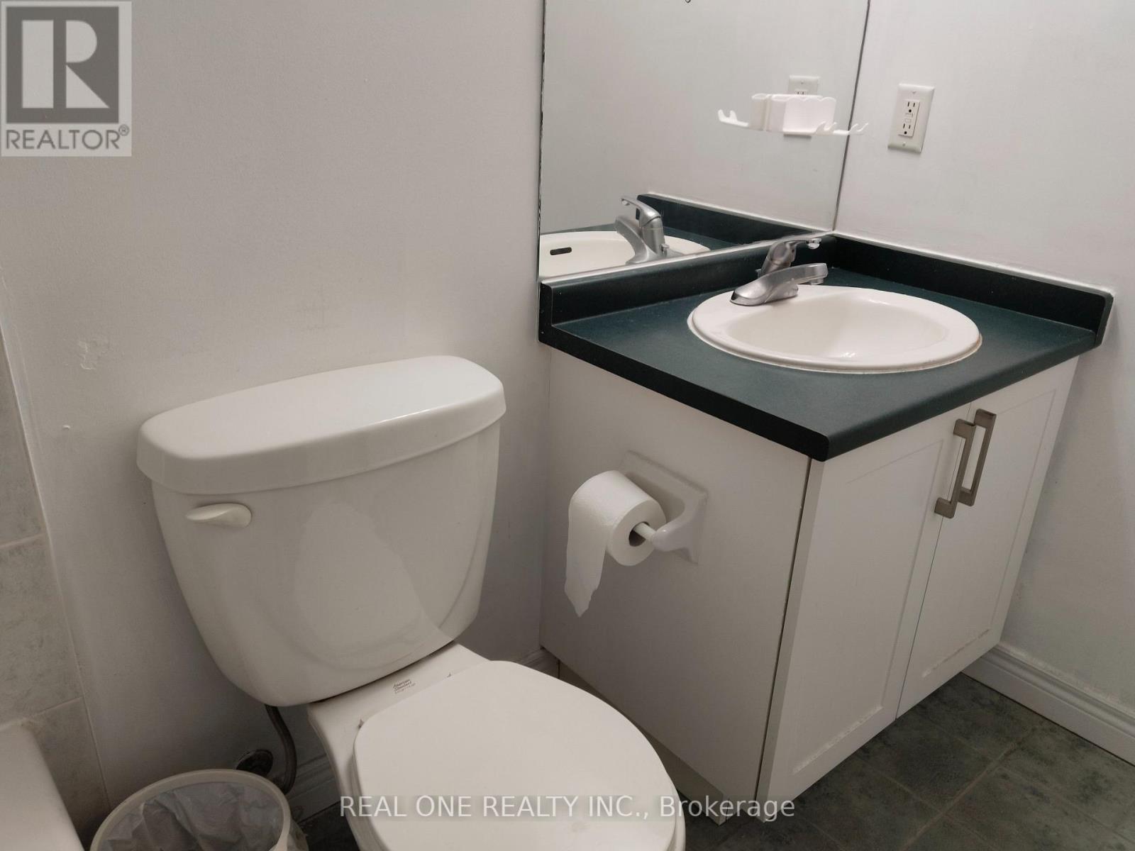 103 - 25 Times Avenue, Markham, Ontario  L3T 7X5 - Photo 11 - N12112832