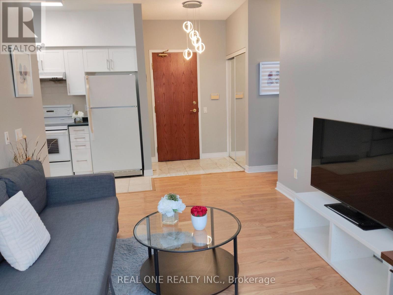 103 - 25 Times Avenue, Markham, Ontario  L3T 7X5 - Photo 3 - N12112832
