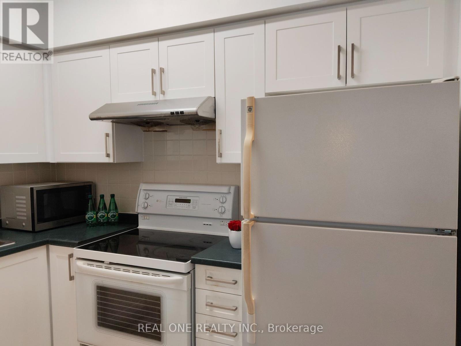 103 - 25 Times Avenue, Markham, Ontario  L3T 7X5 - Photo 6 - N12112832