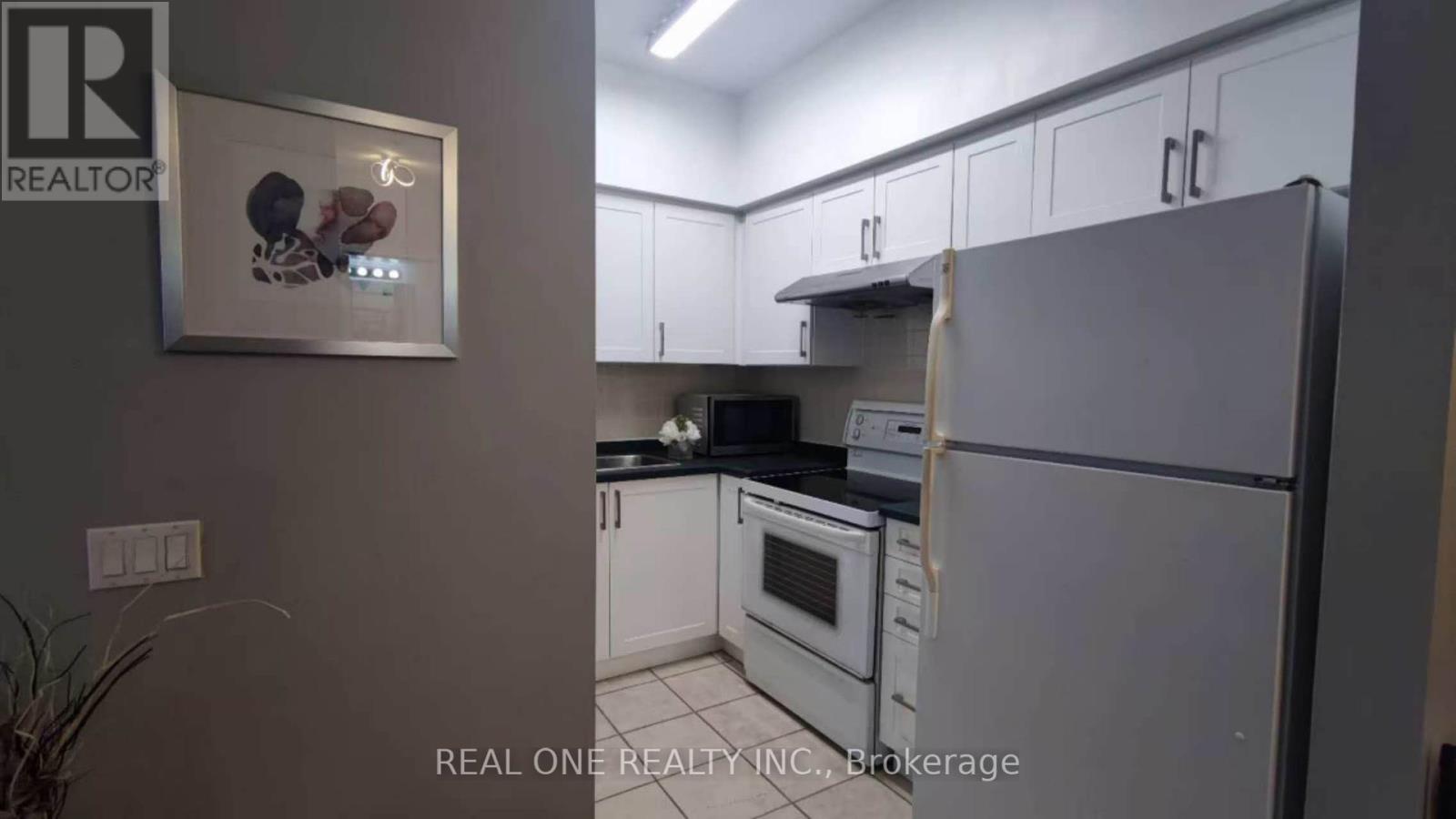 103 - 25 Times Avenue, Markham, Ontario  L3T 7X5 - Photo 7 - N12112832