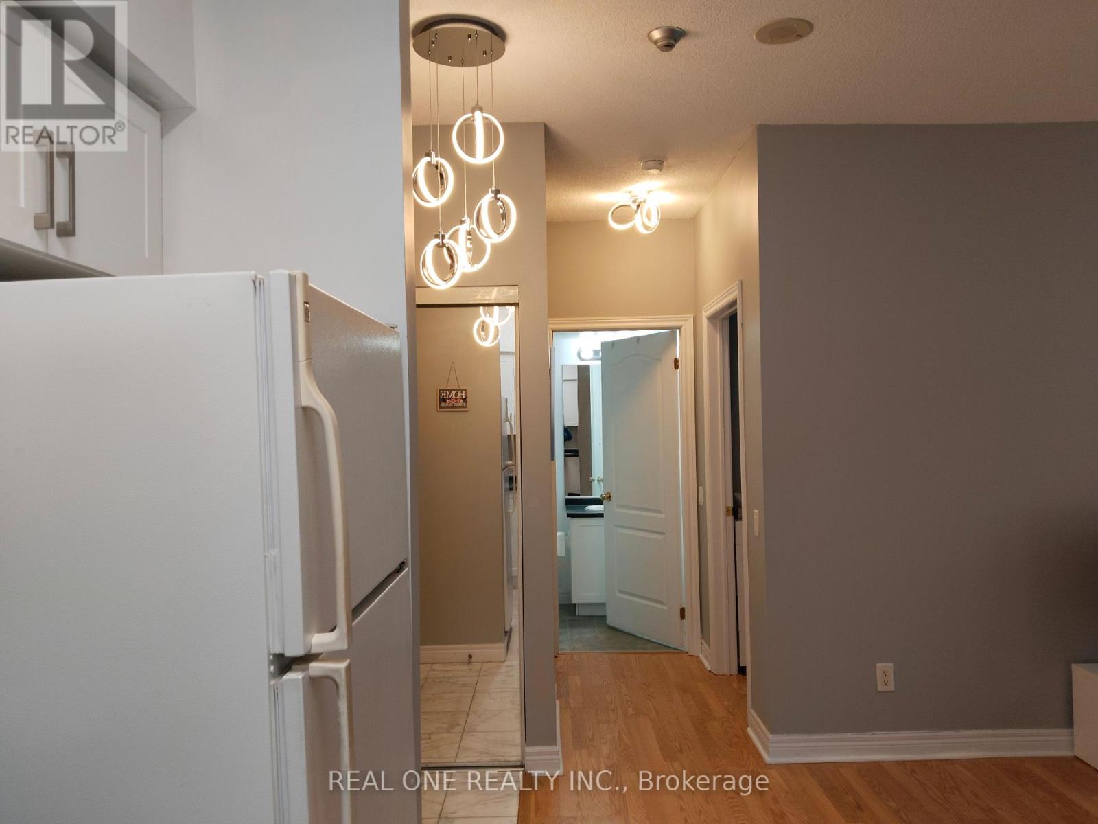 103 - 25 Times Avenue, Markham, Ontario  L3T 7X5 - Photo 8 - N12112832