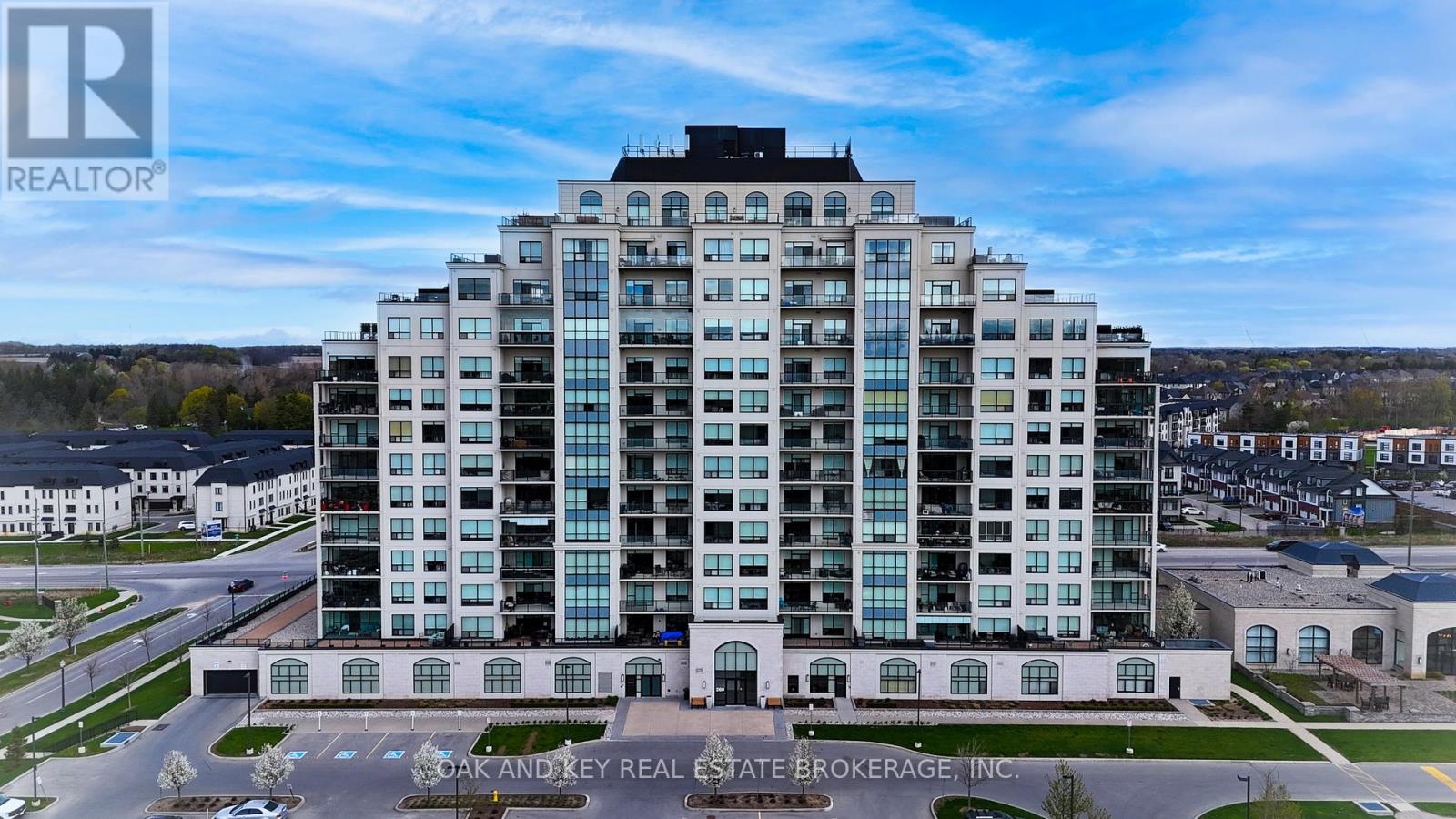 Property at 310 - 260 VILLAGEWALK BOULEVARD image 1
