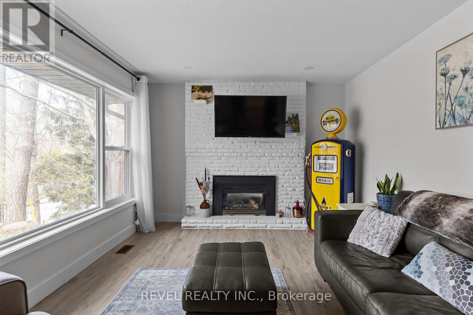 99 Wellington Street E, Barrie, Ontario  L4M 2C6 - Photo 12 - S12112856