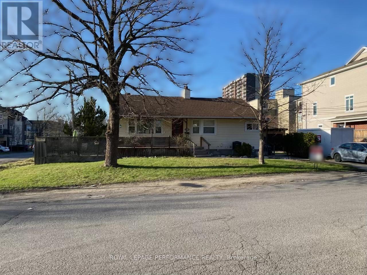 Property at 1125 ROCKINGHAM AVENUE image 1